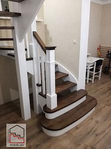 Лестница в Скандинавском стиле п-образная комбинированная