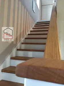 Комбинированная лестница из дуба и ольхи в Ждановичах
