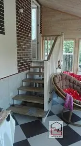 Лестница из сосны на террасу