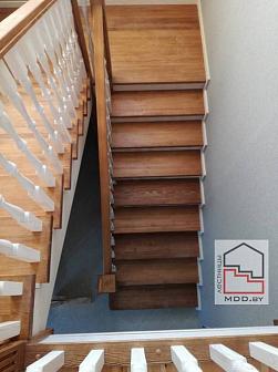 Лестница в Классическом стиле из сосны