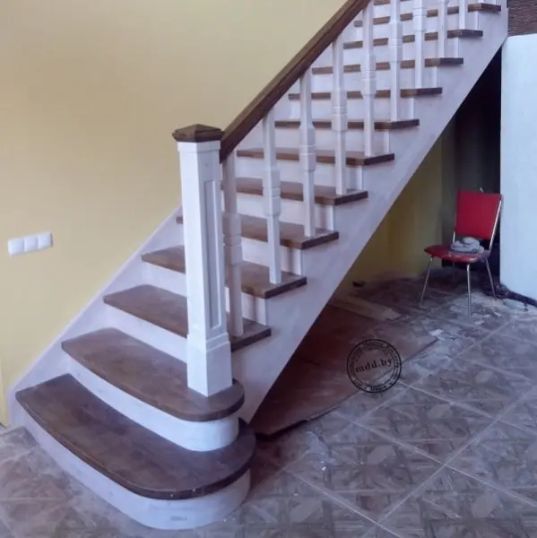 Лестницы в коттедж Лестницы в коттедж